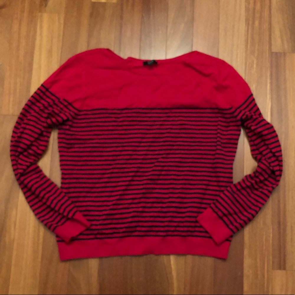 ⭐️2/$30⭐️Chic by Jacob sweater